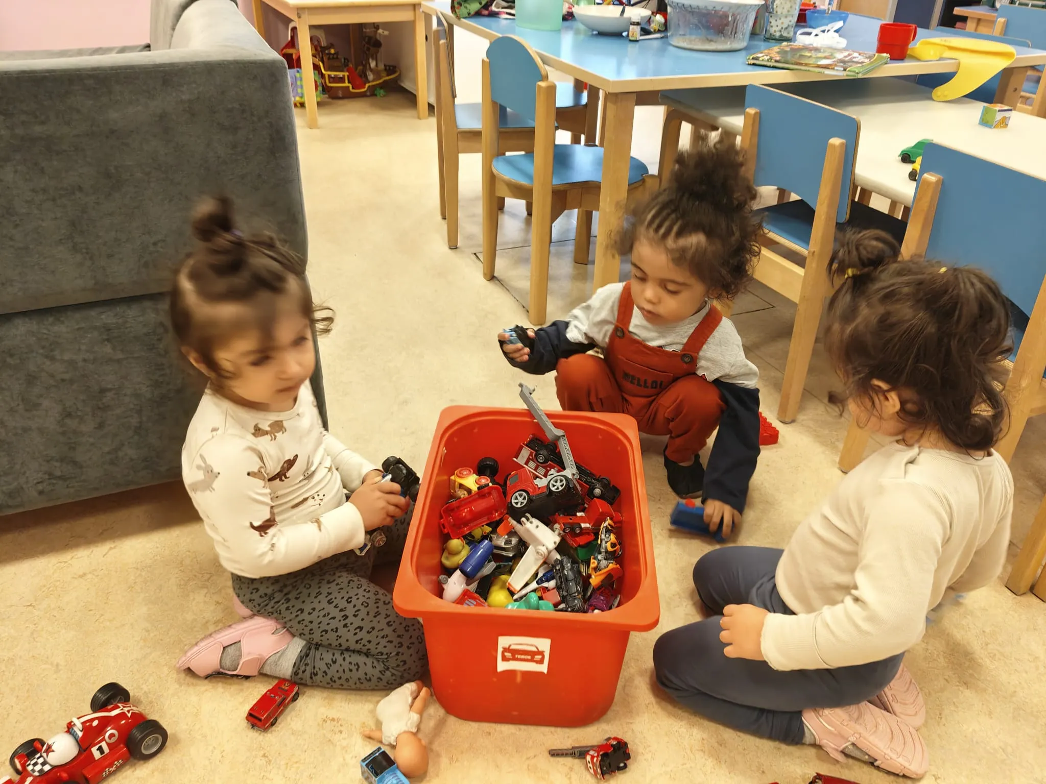 A picture of UMKA kids playing in fall 2025