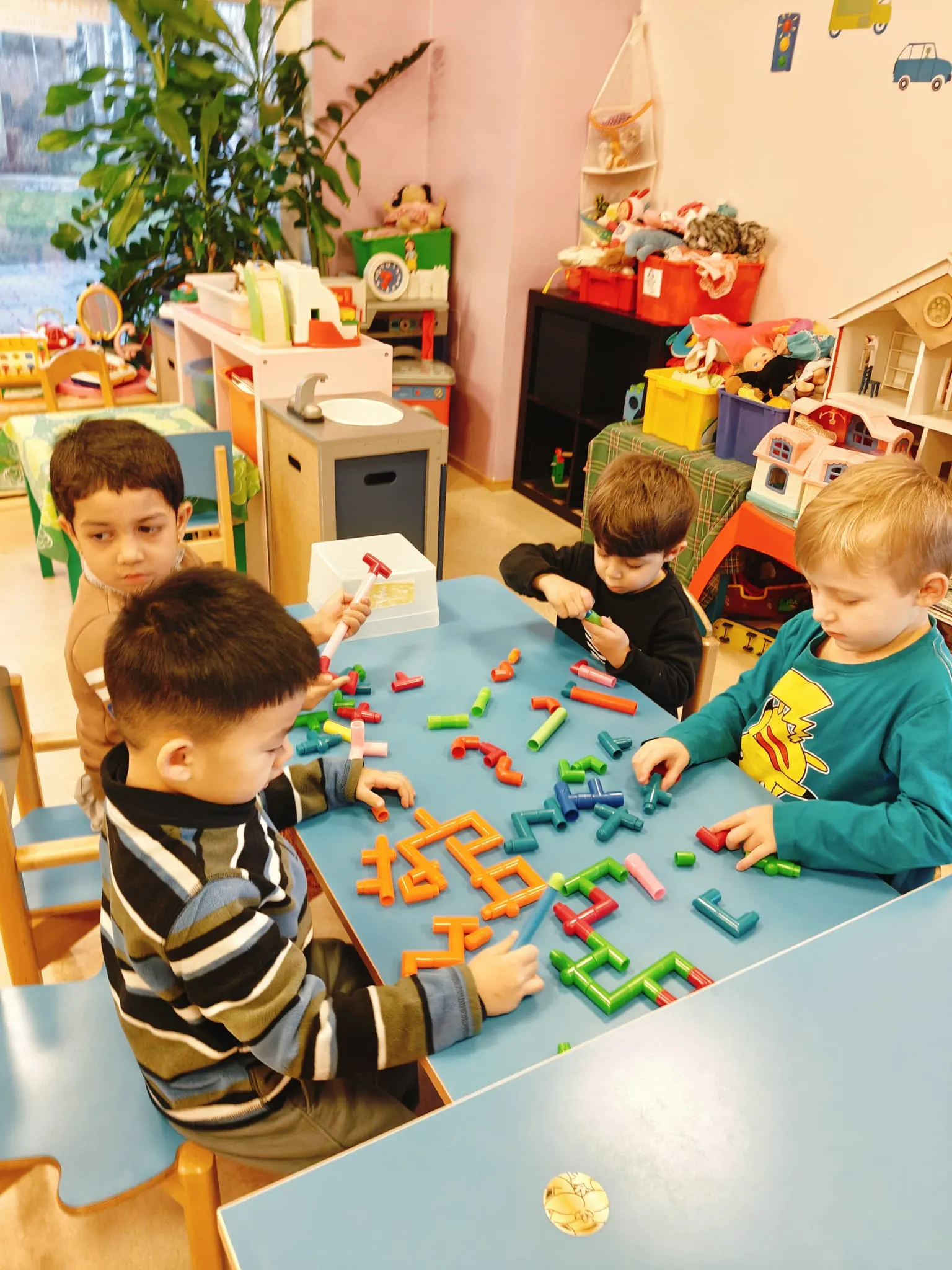 A picture of UMKA kids playing in fall 2025